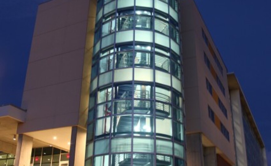 A Tour of USF St. Petersburg's New Student Center WUSF Public Media